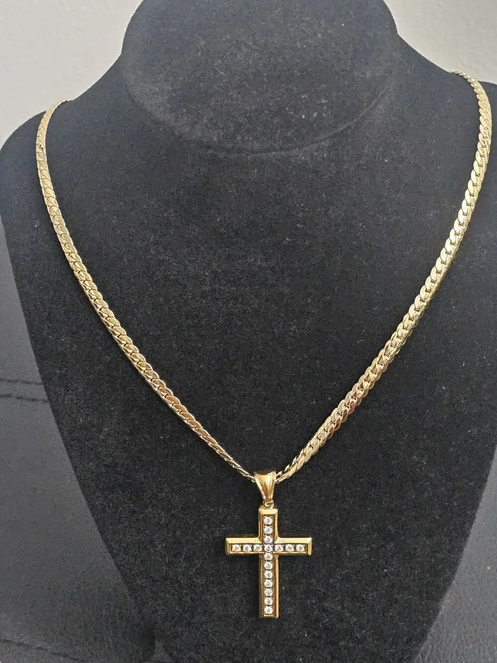20in. 14k Gold-Plated brass-4.6mm Tight Cuban Link Chain w/steel Pavé CZs Cross